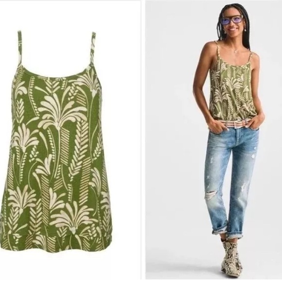 CAbi Tops - Cabi | green balcony cami palm print 6353